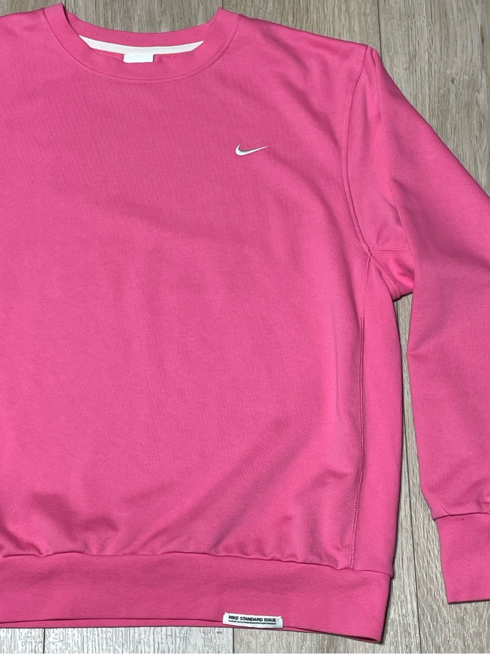 Nike Basketball Standard Issue Pullover Sweatshirt - Picture 3 of 7
